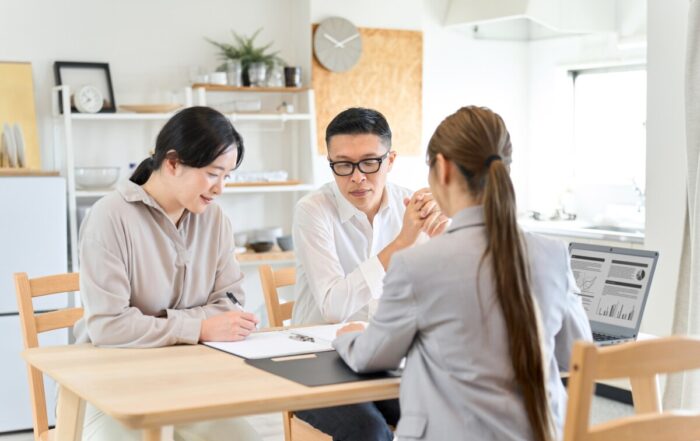 A female insurance agent giving information about insurance