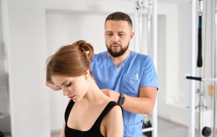 chiropractor near me that takes insurance